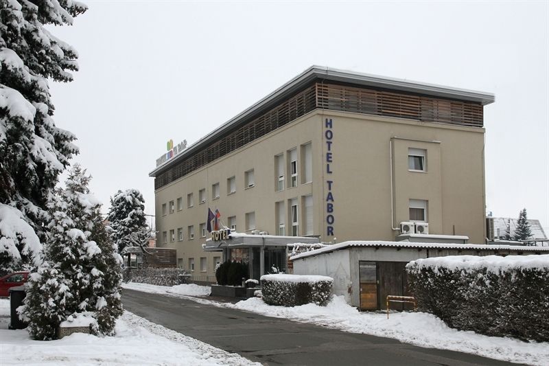 Hotel Tabor Μαριμπόρ Εξωτερικό φωτογραφία