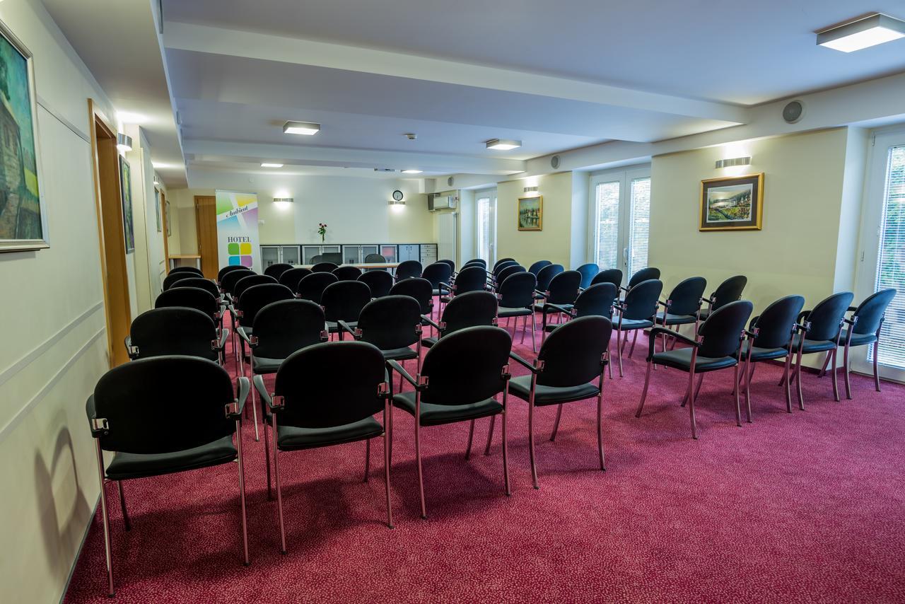 Hotel Tabor Μαριμπόρ Εξωτερικό φωτογραφία