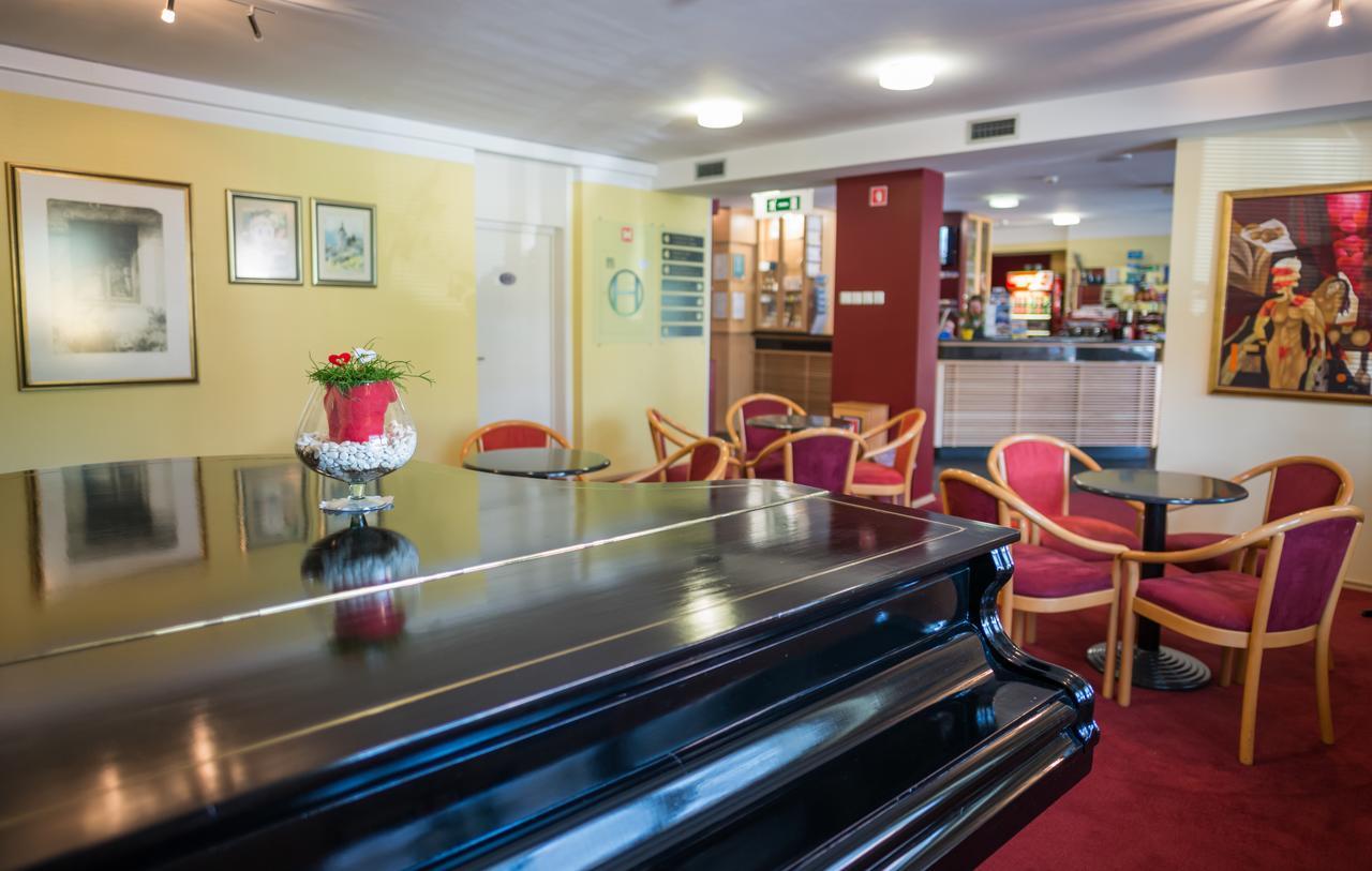 Hotel Tabor Μαριμπόρ Εξωτερικό φωτογραφία
